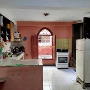 75-🏡*SE VENDE CASA BIPLANTA EN CENTRO HABANA EN PUERTA DE CALLE*  🔎*PTO. D'REFERENCIA [ A 5 CUADRAS DEL AMEIJEIRAS ]* - Img 55723643