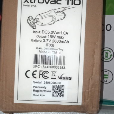 Robot para limpieza de piscina inalámbrico - Img 118910901