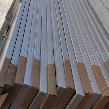 Paneles solares de 615 Wats - 2/3