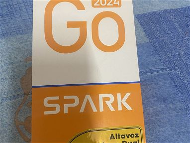 Tecno spark go 2024 de 6 con 64 sellados en la caja - Img main-image