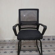 Silla de Oficina con Brazos - Img 55012852