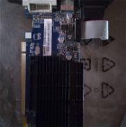 AMD Radeon HD 5450 1GB DDR3 COMO NUEVA EN HABANA DEL ESTE, ALAMAR, SIN MENSAJERIA - Img 45869999