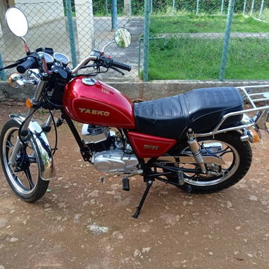 Hermosa propiedad en bajos de un biplanta ubicada en la lisa - 8/9