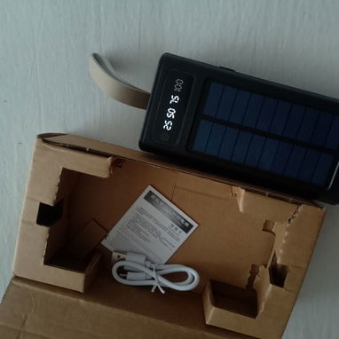 Cargador portátil de 70000mah con panel solar - Img 125058402