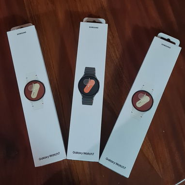 APPLE WATCH Y SAMSUNG GALAXY WATCH , LOS MEJORES RELOJES INTELIGENTES DE CADA MARCA , SELLADOS EN CAJA 52830802 - Img 118345504