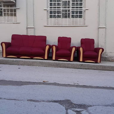 Encuentra los muebles de sus sueños aquí. Pregunté que sera atendido y recibirá su pedido rápidamente y con seguridad. - Img 121772140