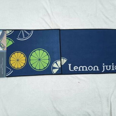 Juego de Alfombras para Cocina 3D – 2 piezas  💰18 USD  Dale un toque acogedor y decorativo a tu cocina - 3/10
