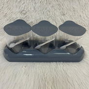 Set de 3 envases para especias con cucharitas - Img 55862406