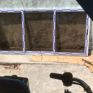 Trabajos en aluminio y cristalería - Img 120317749