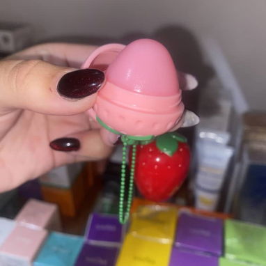Lip balm o balsamos hidrante de fresa - Img 123384652