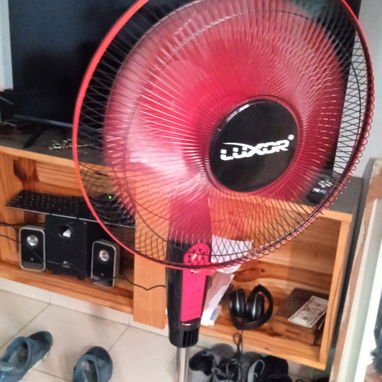 Ventilador recargable, batería de litio, más de10 horas comprobado. - Img 123859830