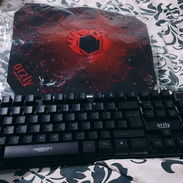 Teclado gaming RGB y mouse pad Orzly Hornet AX250-K - Img 57308295