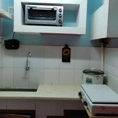 ALQUILER,RENTA DE 1 APARTAMENTO DE 1 HABITACIÓN CLIMATIZADA EN EL VEDADO 25 USD DIARIOS - Img 117591193