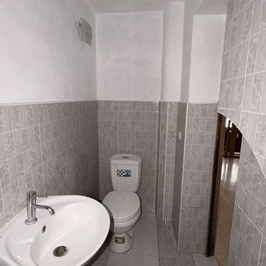 Se renta local (COMPLETO) para negocio. - 10/10