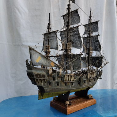 Se vende modelo a escala del famoso barco la Perla Negra de Piratas del Caribe - 6/8
