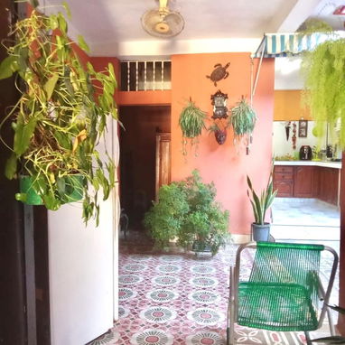 Casa colonial ubicada en el centro de Santiago - Img 123738994