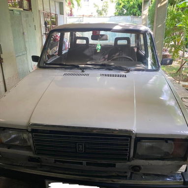 Lada 2107 - 2/2