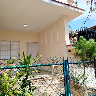 🏢 CASA-OFICINA EN PLAYA: ESPACIO VERSÁTIL PARA TU NEGOCIO - Img 115376027