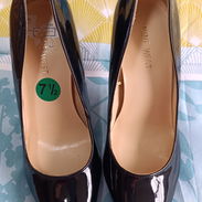 Zapatos de mujer de vestir. Talla 39. - Img 57091420