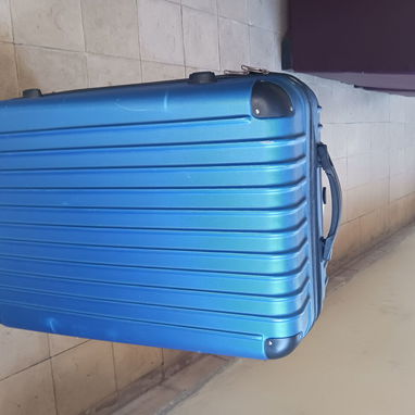 Vendo maleta con defectos menores (acepto transferencia) - 3/6