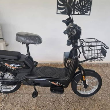 `🛵 𝐏𝐀𝐓𝐈𝐍𝐄𝐓𝐀 VELOCE PLUS 🛵`  ⚙️ESPECIFICACIONES • 600w - 48v - 25 ah • ⁠batería de LITIO 🔋 • ⁠autonomía de 60 - 3/4
