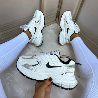 Tenis 39 y 38 originales de mujer - Img 124350951