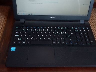 Se vende Laptop Acer poco uso - Img 66994616