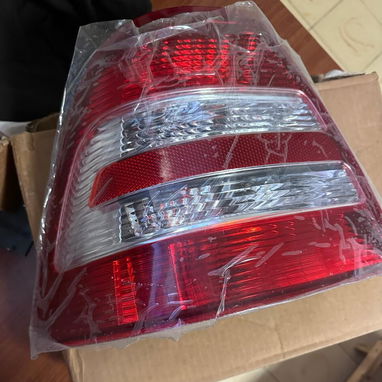 Foco trasero de geely ck - 2/2