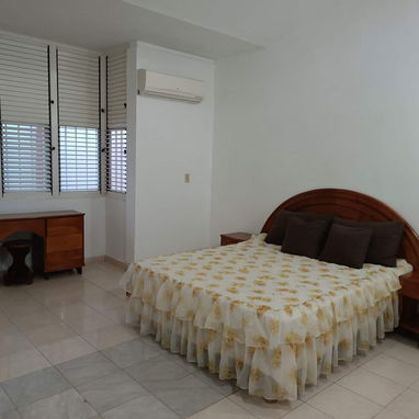 🚗 Casa en Siboney con Todas las Comodidades de 5 Habitaciones  Con Paneles Solares REF 1468 - Img 122525131