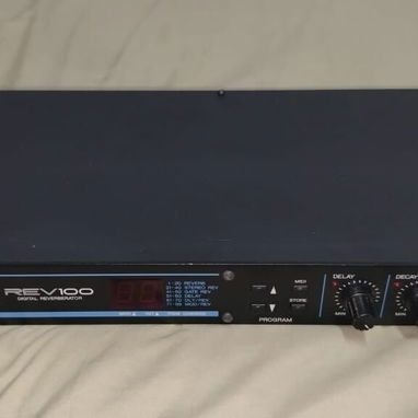 Procesador de efectos de sonido profesional Yamaha. - Img 122410159