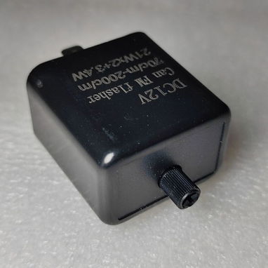 FLASHER AJUSTABLE DE 2 PATAS PARA BOMBILLOS LEDS. - 3/3