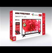 TV de 43 pulgadas smart TV con dos mandos y soporte la pared - Img 46089927