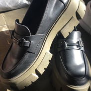Zapatos de mujer tipo mocasín plataforma chunky - Img 53545104