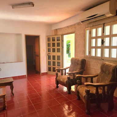 Disponible casa leyanis con piscina y billar del 23 al 27 Agosto. Whatssap 5 2959440 - 7/8