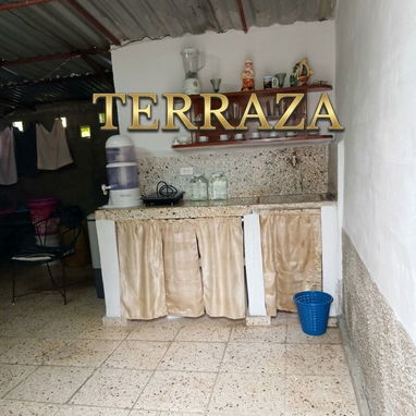 Casa en Boyeros + moto 250cc - 4/10