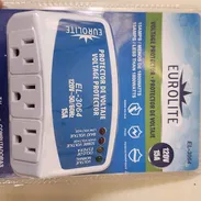 Protector de voltaje para 110v con tres tomas - entradas  regulador de voltaje protector de corriente - Img 56906176