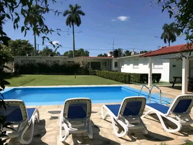 Villa con piscina de lujo de 4 habitaciones en Siboney +5355658043 - Img 68433481