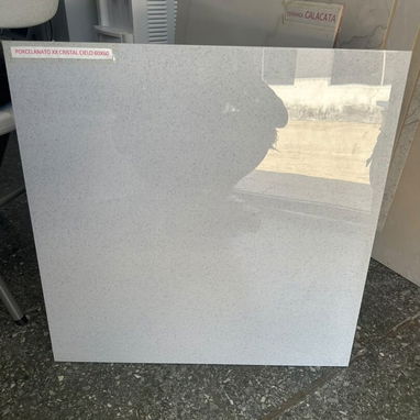 Porcelanatos brillo 60x60 - 7/10