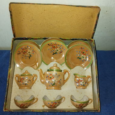 VENTA DE PIEZAS DE CRISTAL Y CERÁMICA ANTIGUAS - 3/9