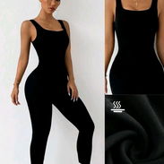 Mono de gimnasio negro - Img 51567303