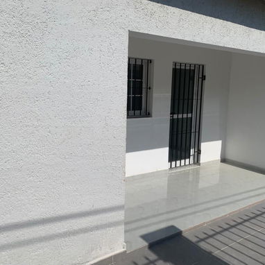 Venta de casa independiente en Santa marta - Img 123136871