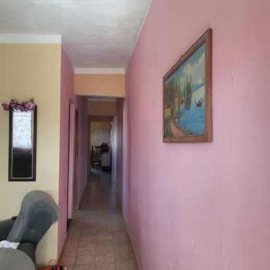 SE VENDE CASA EN 2do NIVEL EN TRINIDAD,SANCTI SPÍRITUS - 7/10
