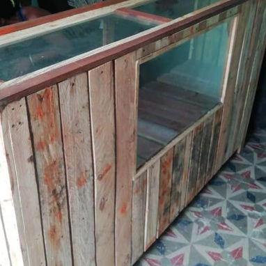 Mostrador de madera y cristal - 3/5