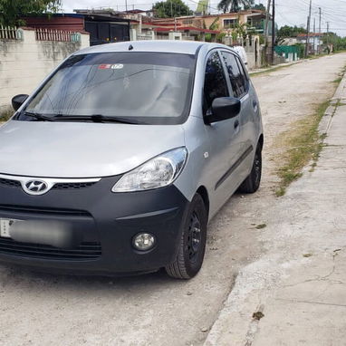 Disponible a la renta en cuba Carro automático con aire acondicionado No se pide dinero adelantado - Img 101805197
