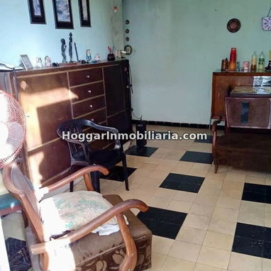 GG-173. ¡APARTAMENTO CAPITALISTA EN EL VEDADO DE 1 CUARTO AMPLIO CON TERRAZA Y GARAJE PARA MOTO! - 2/10