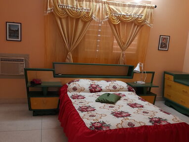 Alquiler en una casa Biplanta ubicada 3ra A y 88 cerca del Comodoro. PRECIO 600 USD al mes o 20 USD por noche - Img 63772545
