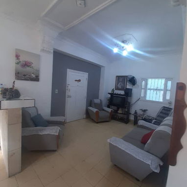 Apartamento de 3 habitaciones en el Cerro súper céntrico - 6/10