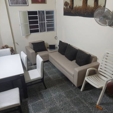 Casa en bajos, Habana Vieja, me ajusto - 2/10