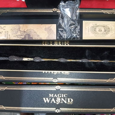 Varitas de Harry Potter, disponible de 5 personajes - Img 122720334