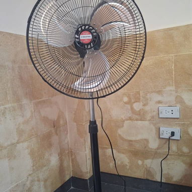 🌪️Ventilador 3en1 de 18", pulgadas.  🔸 Adaptable a Pared, Mesa y Piso ⚙️ Potencia : 70W. - Img 123207569
